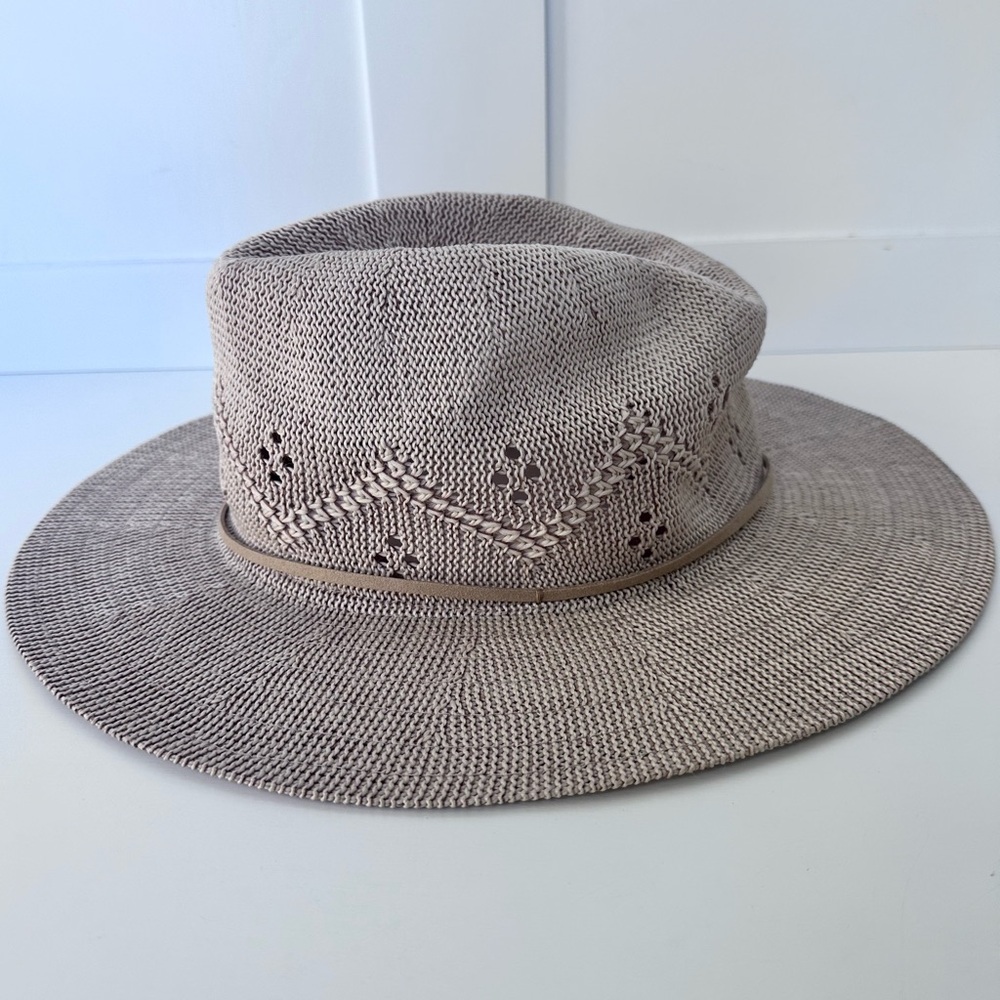 Free People Packable Knit Crochet Beige Fedora Wide Brim Boho Festival Beach Hat - Picture 3 of 7